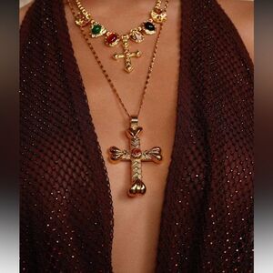 Diamond Cross Necklace Q232